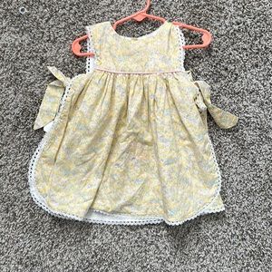 The oaks yellow dress
